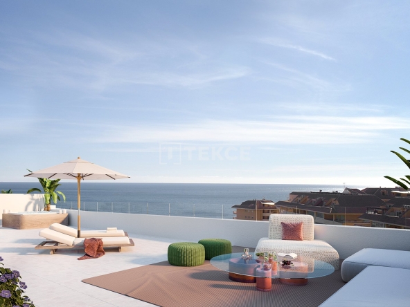 Agp 00757 Sea View Real Estate For Sale Near The Beach In Fuengirola Te 76