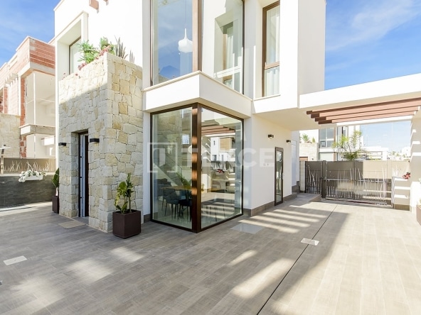 Alc 00163 Standalone Villas In A Prime Position At Ciudad Quesada Alicante Te