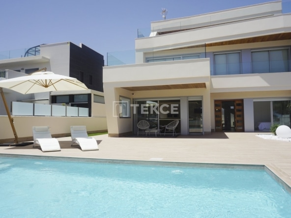 Alc 00320 Luxurious And Spacious Villas In Dehesa De Campoamor Te