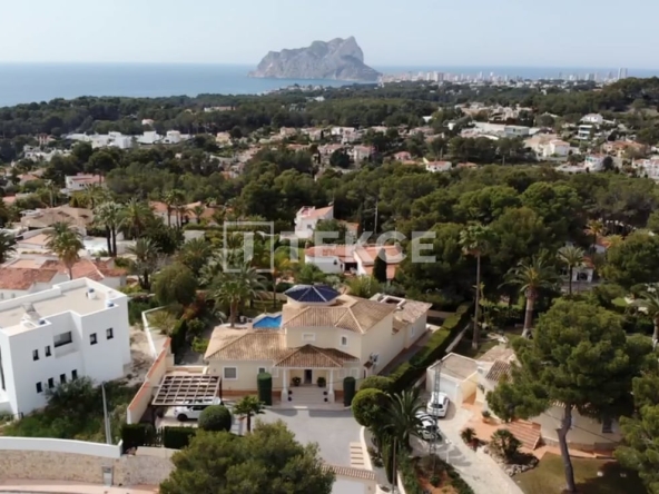 Alc 00488 Ready To Move Villa Next To The Beach In Moraira Alicante Te