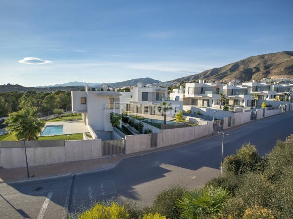 Alc 01030 Elegant Villas With Sea Views In Finestrat Sierra Cortina Te 1 3