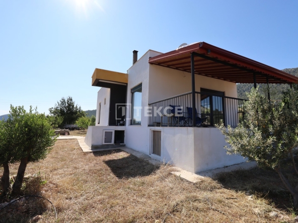Ayt 03767 Summer House For Sale With Garden In Antalya Korkuteli Te