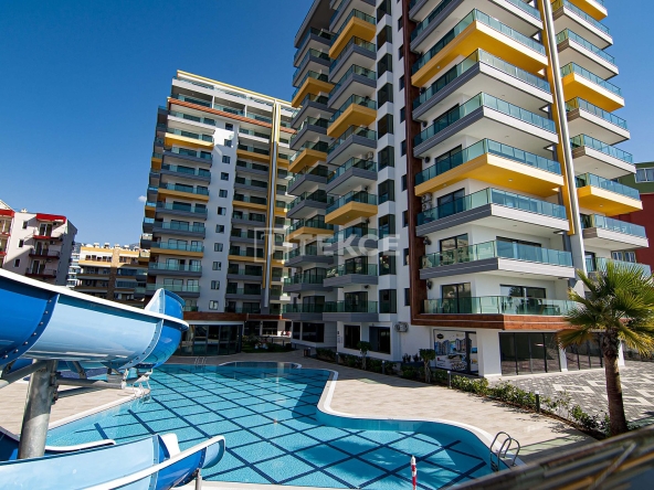 Ayt 04448 Apartments In A Two Block Complex By The Sea In Mahmutlar Te