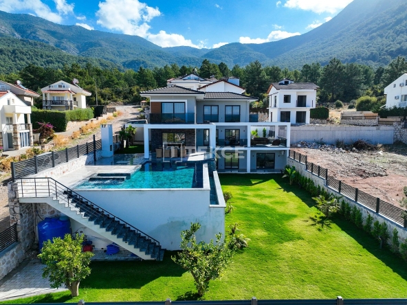 Bjv 00295 Villa With Spacious Garden In Fethiye Mugla Te