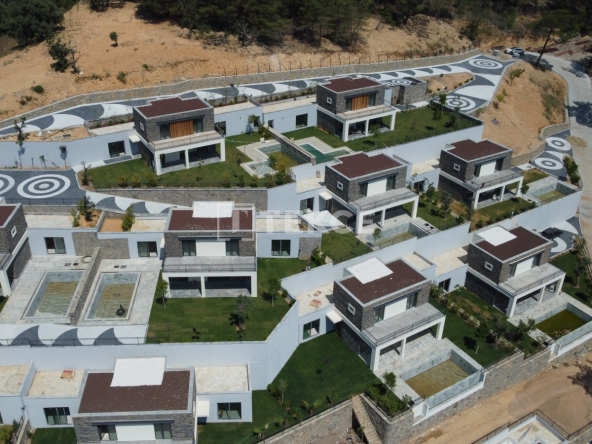 Bjv 00386 Villas For Sale In Mugla Bodrum With Pools And Gardens Te