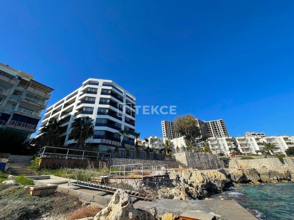 Icx 00016 Beachfront Apartments With Private Pier In Mersin Te