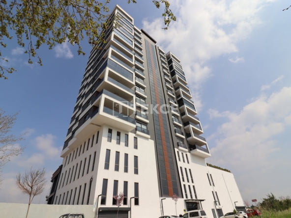 Icx 00043 4 Bedroom Flat For Sale On A Main Road In Mersin Erdemli Te