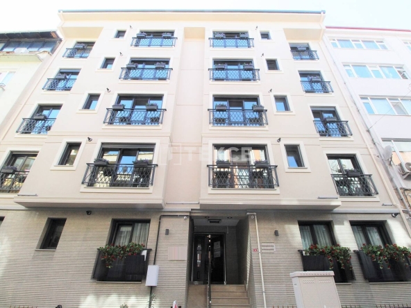 Ist 01034 Ready To Move Properties In A Complex In Cihangir Istanbul Te 15