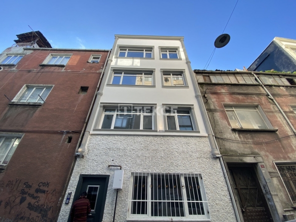 Ist 01361 Renovated Whole Building With 4 Apartments In Istanbul Fatih Te