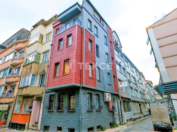 Ist 01362 Renovated Building With Lift In Istanbul Fatih Te
