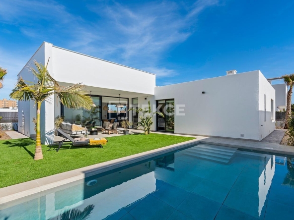 Rmu 00107 Stylish Detached Villas With Pools In Mar De Cristal Te