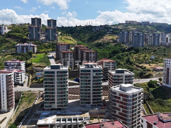 Tzx 00230 Flats In Complex With White Goods In Trabzon Yildizli Te