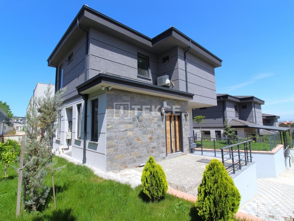 Yei 00294 Spacious Villa With Mountain View In Nilufer Bursa Te