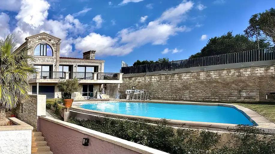 adb 00112 detached home for sale with nature view in izmir cesme te 1.webp adb 00112 detached home for sale with nature view in izmir cesme te 1.webp