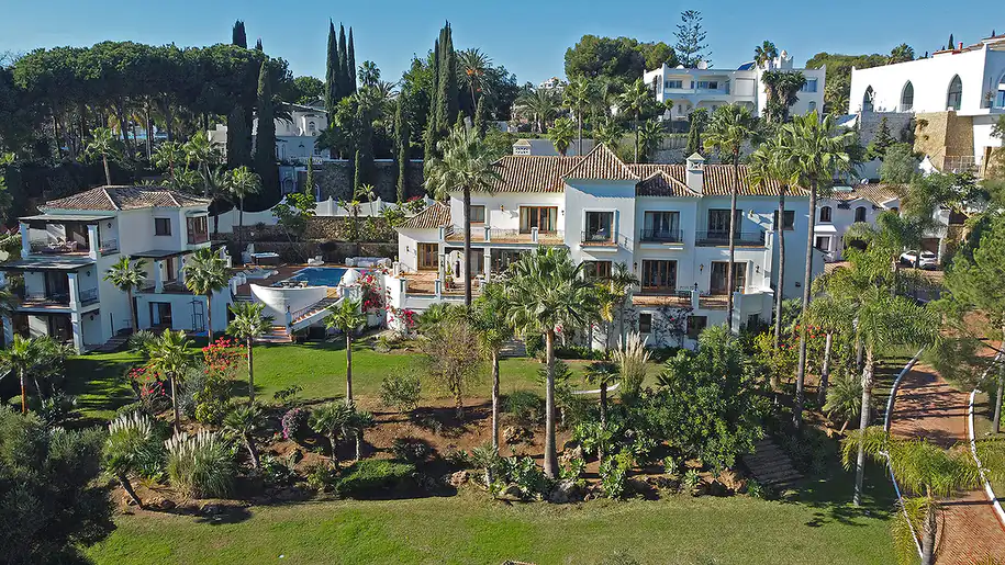 agp 00724 mansion suitable for investment with tourist license in benahavis te.webp agp 00724 mansion suitable for investment with tourist license in benahavis te.webp