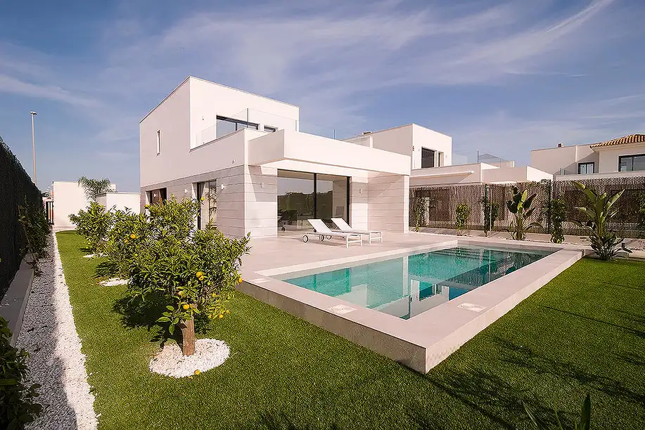 alc 00072 elegant villas with a pool located in los montesinos te 24.webp 24