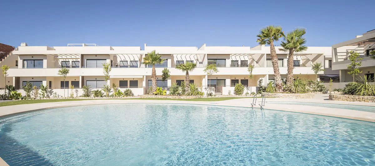 alc 00281 new build flats in complex with communal pool in torrevieja te.webp alc 00281 new build flats in complex with communal pool in torrevieja te.webp