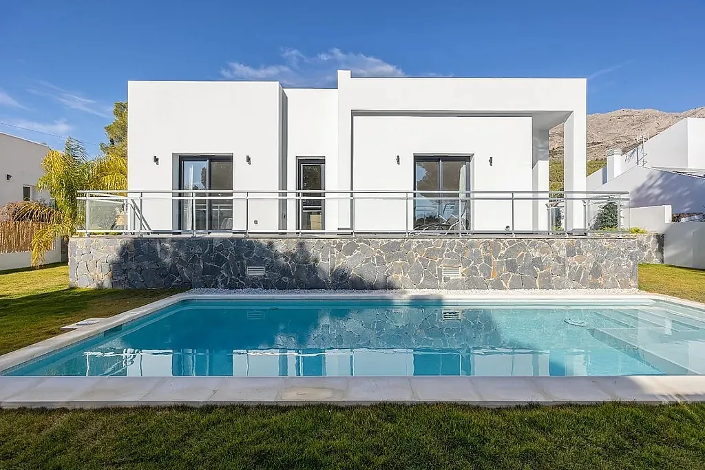 alc 00943 single story detached luxury villa in santa clara altea te 39.webp 39