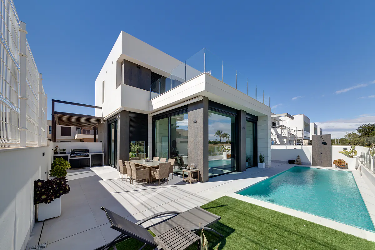 alc 00948 detached villas with pools and golf views in pilar de la horadada te.webp alc 00948 detached villas with pools and golf views in pilar de la horadada te.webp