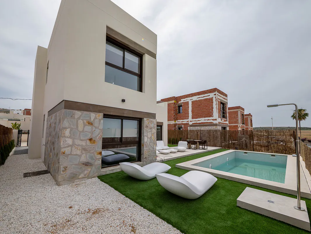 alc 01065 modern 3 bedroom villas with golf and mountain views in alicante te 60.webp 60
