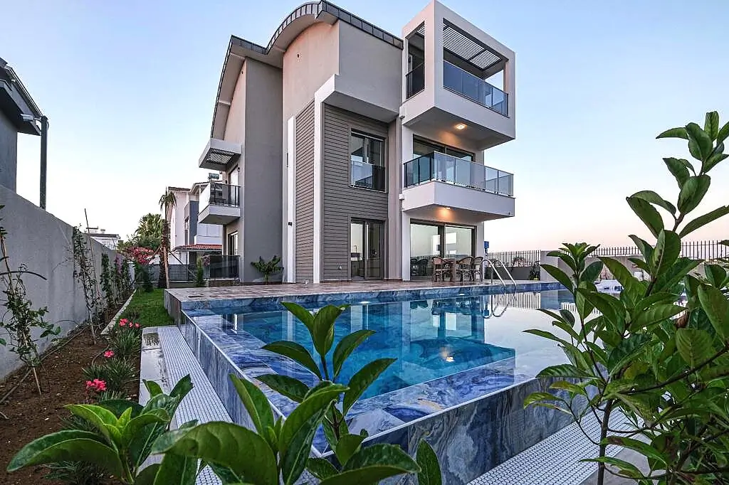 ayt 02673 stylish villas with a pool in antalya kadriye te.webp