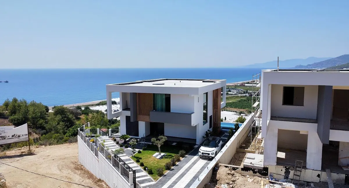 ayt 02903 detached villas close to the beach in alanya te.webp