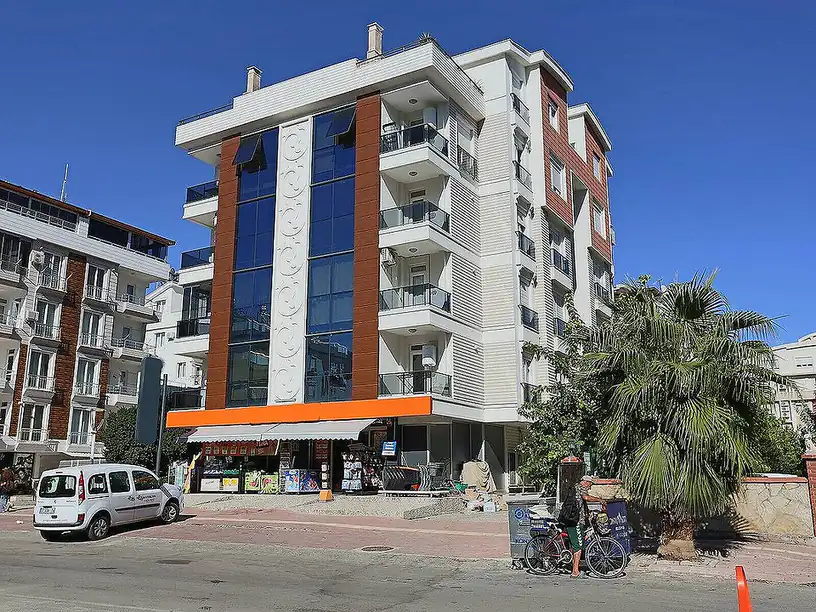 ayt 03289 duplex flat for sale near the sea in antalya konyaalti te.webp