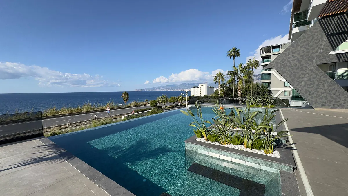 ayt 03799 beachfront properties for sale near the amenities in alanya te 78.webp 78