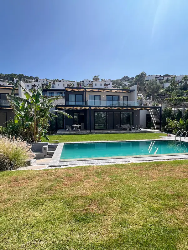 bjv 00609 detached villas with pools in gumusluk bodrum te.webp