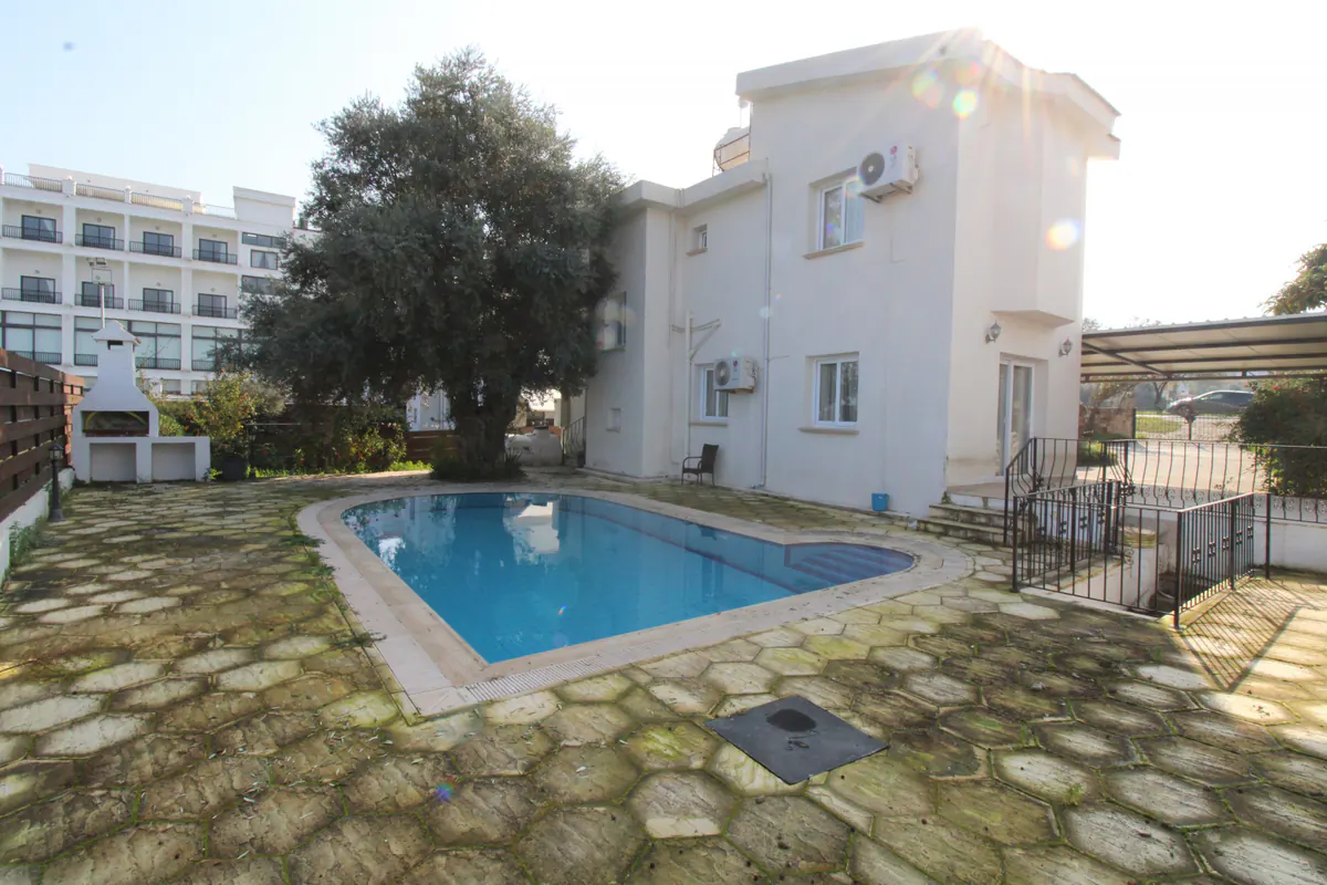ecn 00240 detached villa with swimming pool in girne north cyprus te 24.webp 24