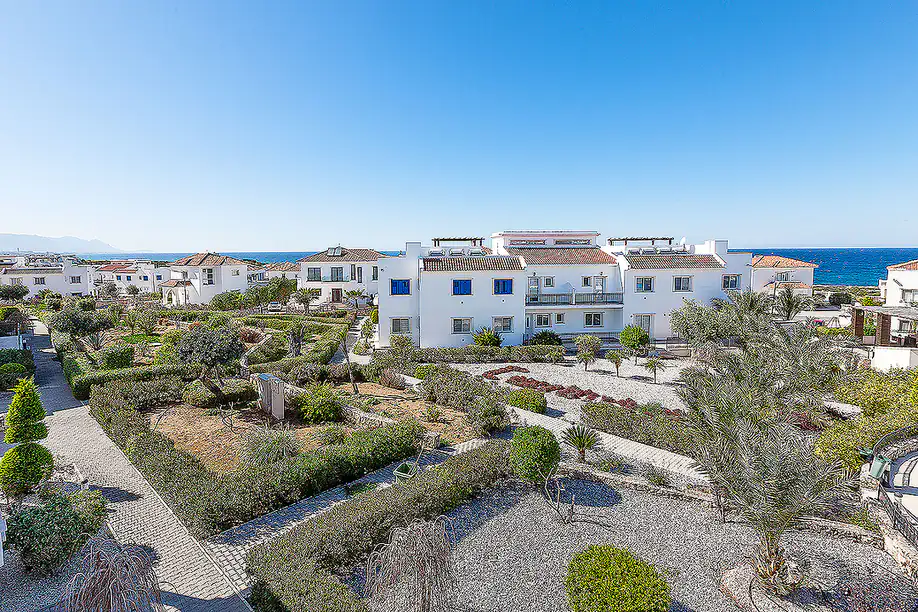 ecn 00403 apartments in a sea front complex in esentepe girne te.webp