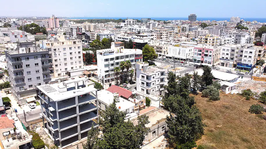 ecn 00451 whole building on the busiest street in gazimagusa north cyprus te 10.webp 10