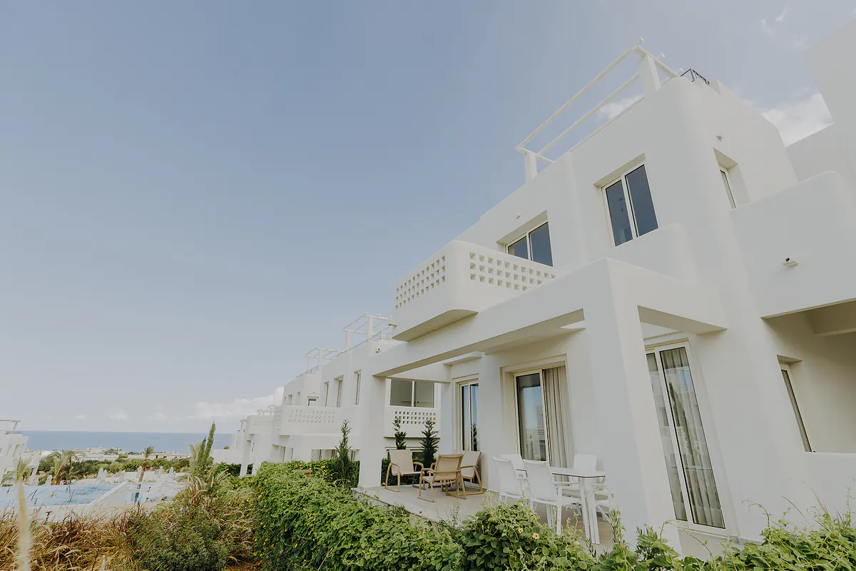 ecn 00487 apartments for sale in a ready to move in complex in alsancak te.webp ecn 00487 apartments for sale in a ready to move in complex in alsancak te.webp