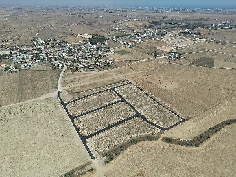 ecn 00493 plots suitable for villa construction for sale in mutluyaka cyprus te 2.webp 2