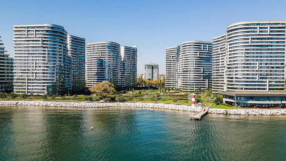 ist 00115 flats in luxury seafront complex in istanbul bakirkoy te.webp
