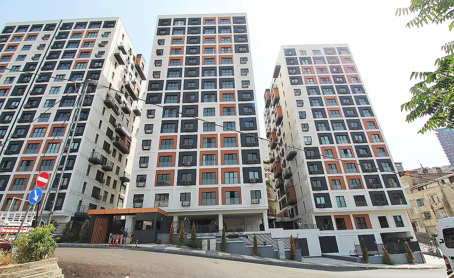 ist 00355 flats close to e 5 highway in istanbul kagithane te.webp