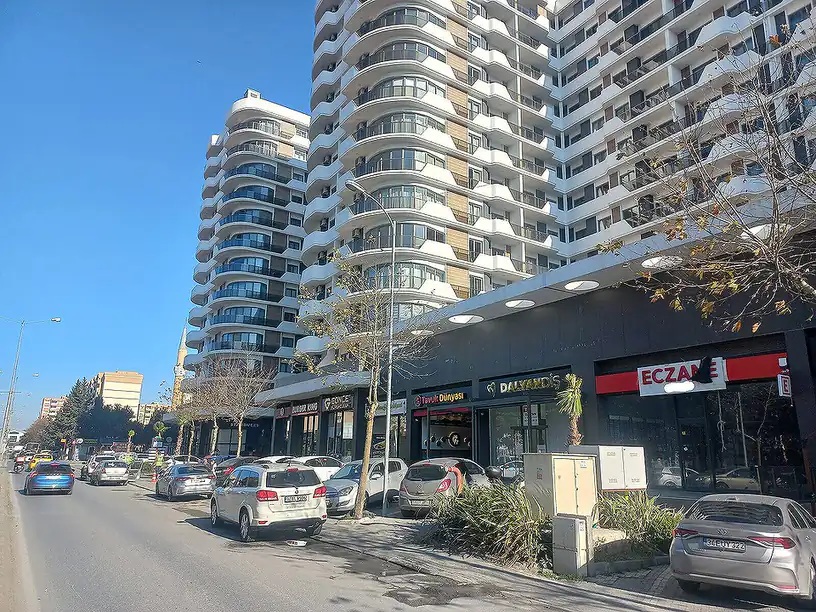 ist 00463 shops located on the main road in istanbul beylikduzu te 11.webp 11