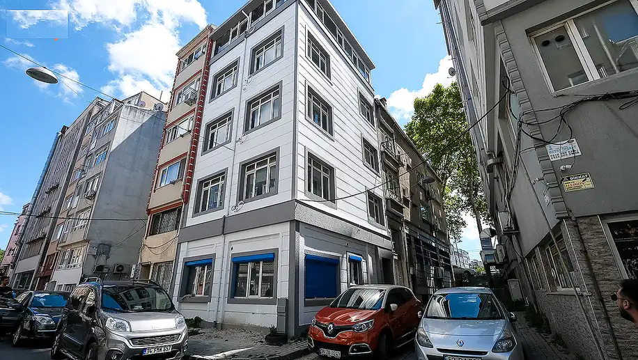 ist 01364 key ready and ready to move 5 storey building in fatih te 12.webp 12