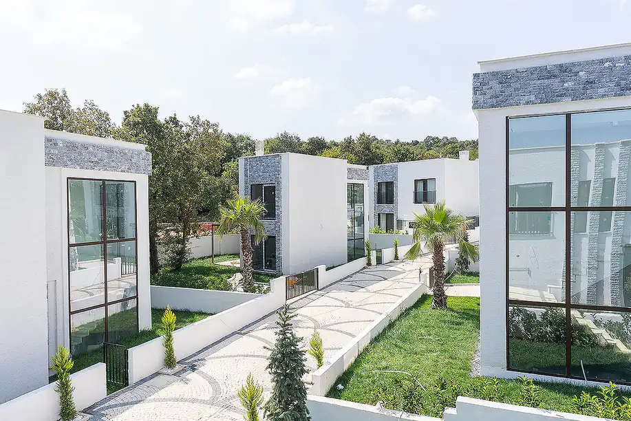 ist 01517 villas within nature close to the beach in istanbul sile te.webp