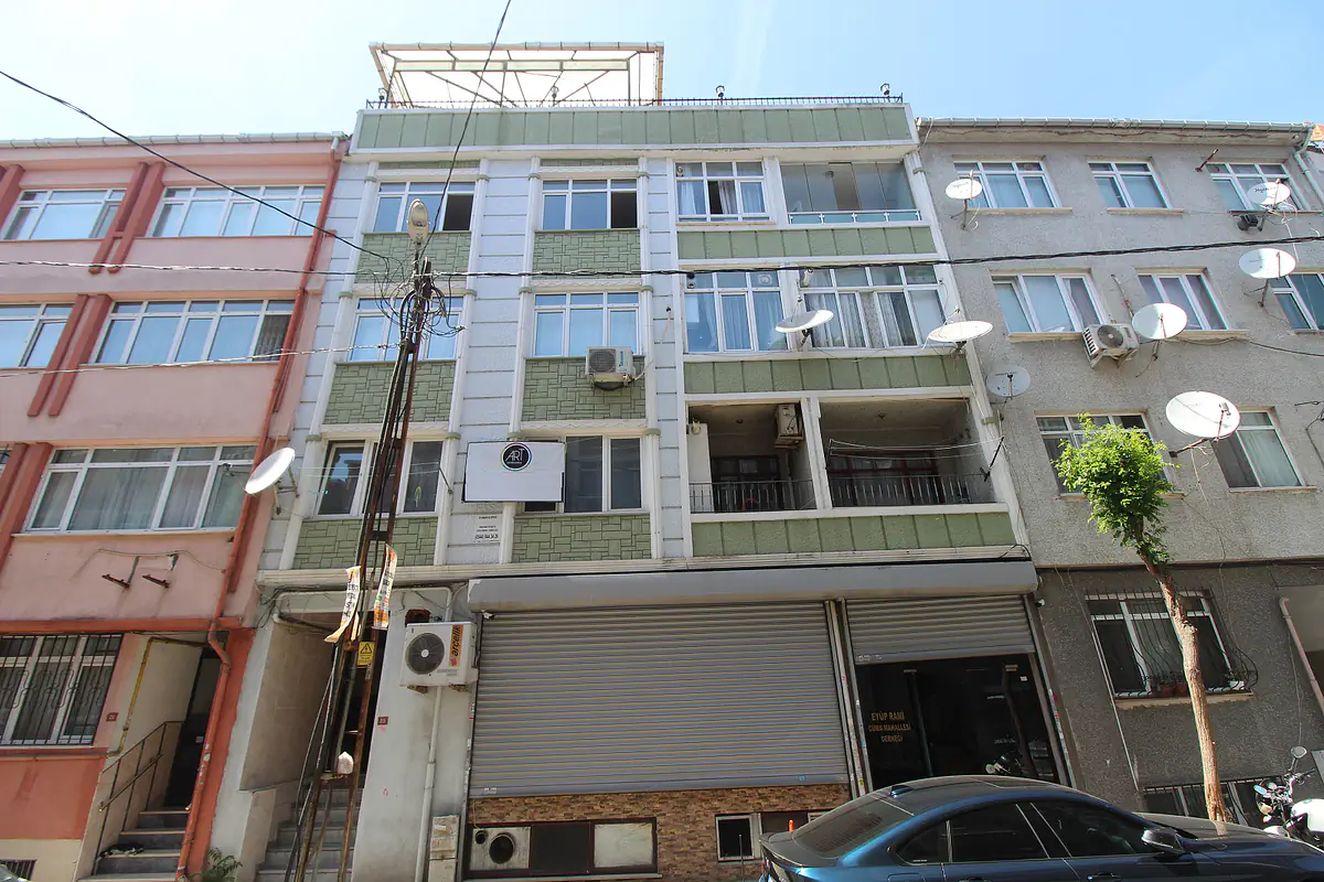 ist 01689 spacious duplex apartment with spacious terrace in eyupsultan te.webp