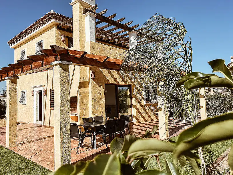 lei 00009 spacious detached mediterranean style villas in almeria te.webp