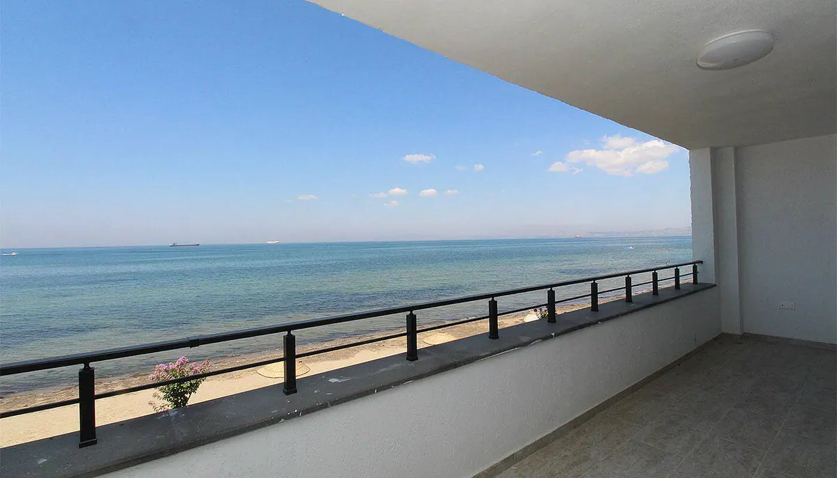 yvx 00022 real estate in an extensive project with a beach in yalova te 36.webp 36