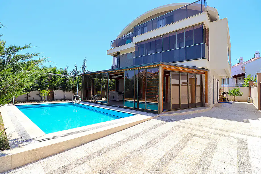 ayt 04622 detached villa with pool in belek antalya te.webp