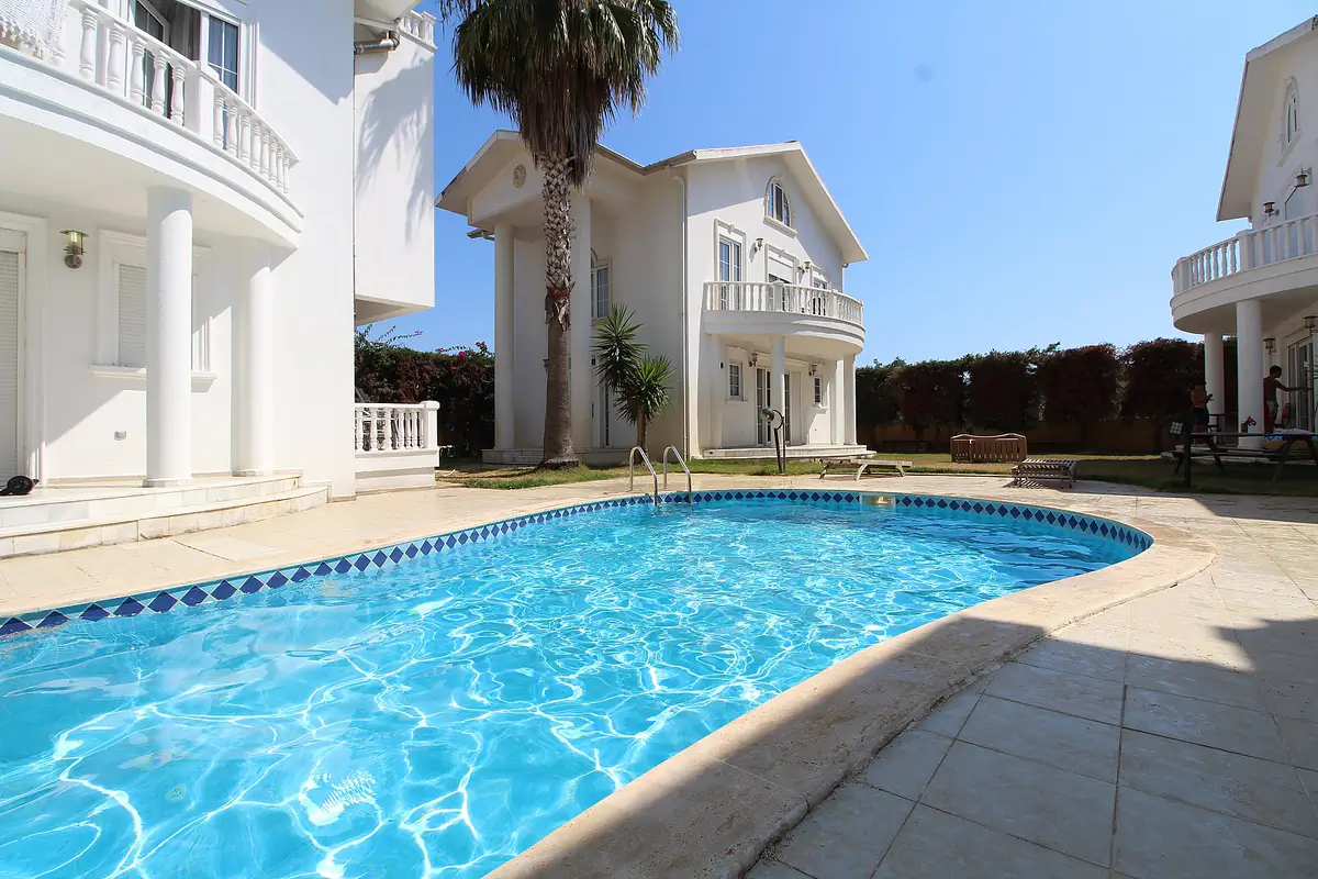 ayt 04638 villa with private pool in belek center antalya te.webp