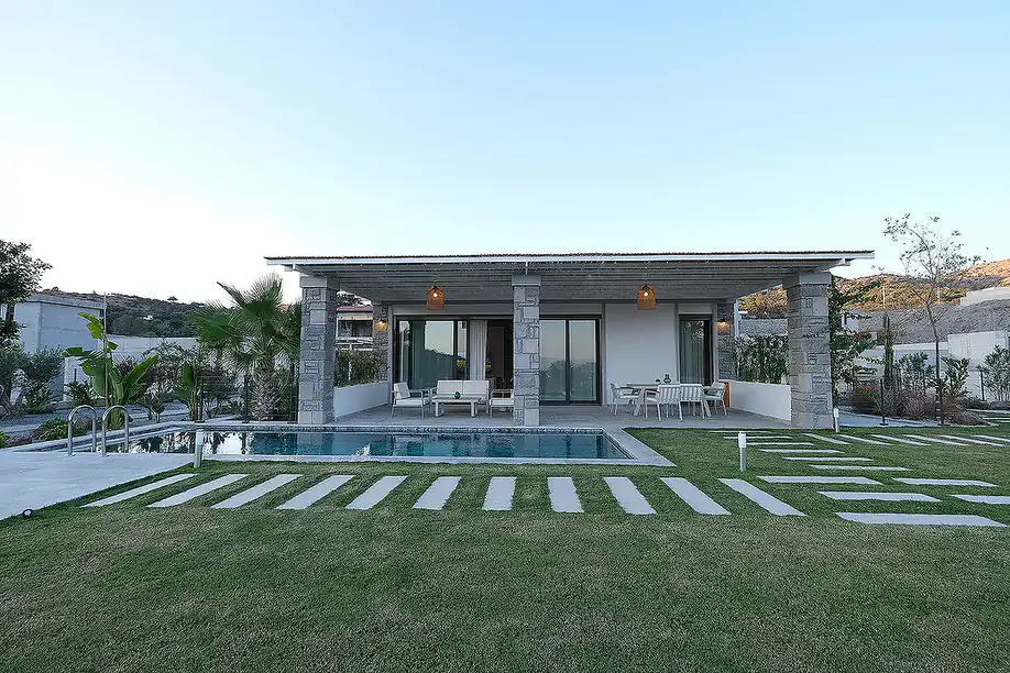 bjv 00601 spacious villas with private pools in gumusluk bodrum te.webp