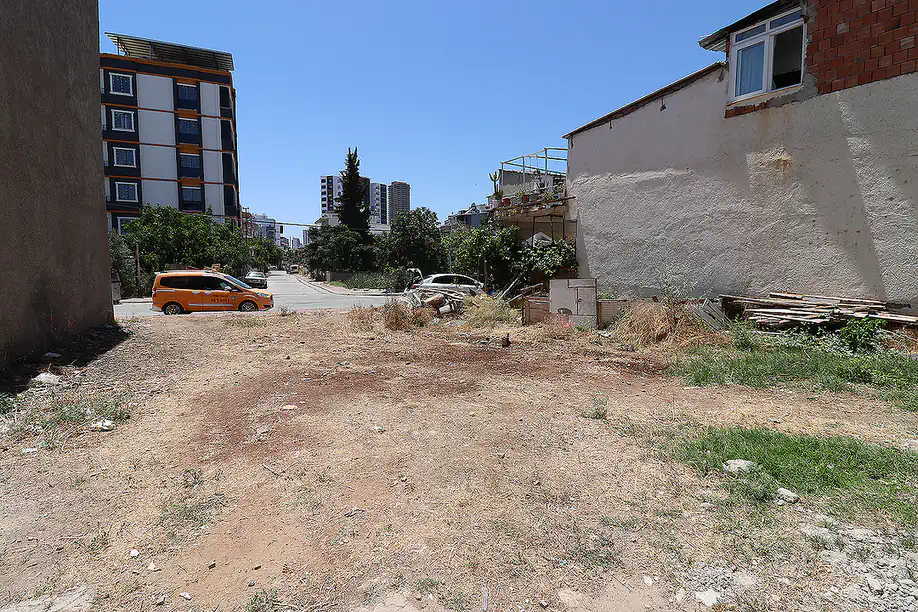 cov 00233 zoned plot in a prestigious location in yenisehir mersin te.webp