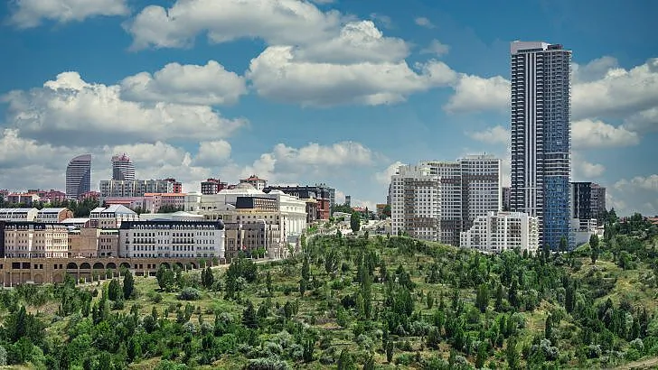 esb 00302 luxury apartment in a gated complex with a pool in oran ankara te.webp