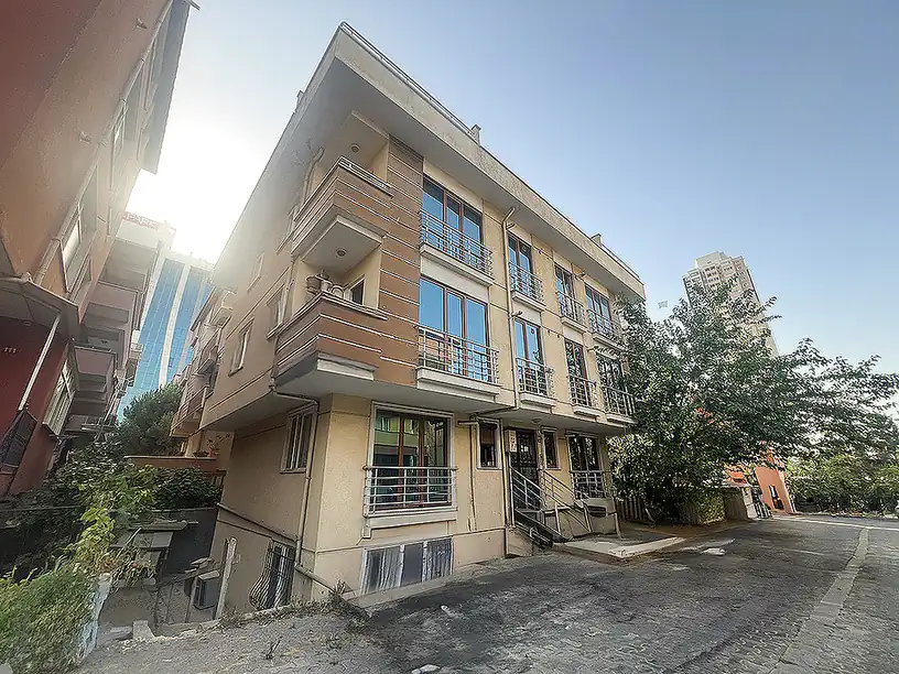 ist 01710 apartment for sale close to the metro in istanbul atasehir te.webp